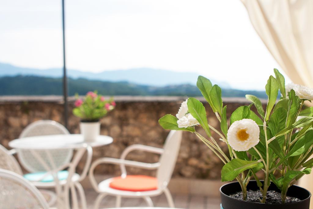 Mary'S Dream Bed & Breakfast Manoppello ภายนอก รูปภาพ